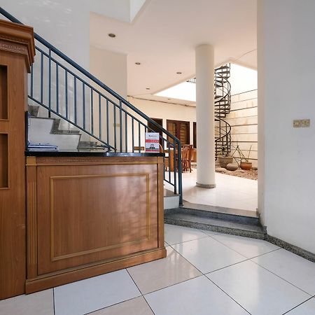 Reddoorz Plus Near Simpang Lima 세마랑 외부 사진